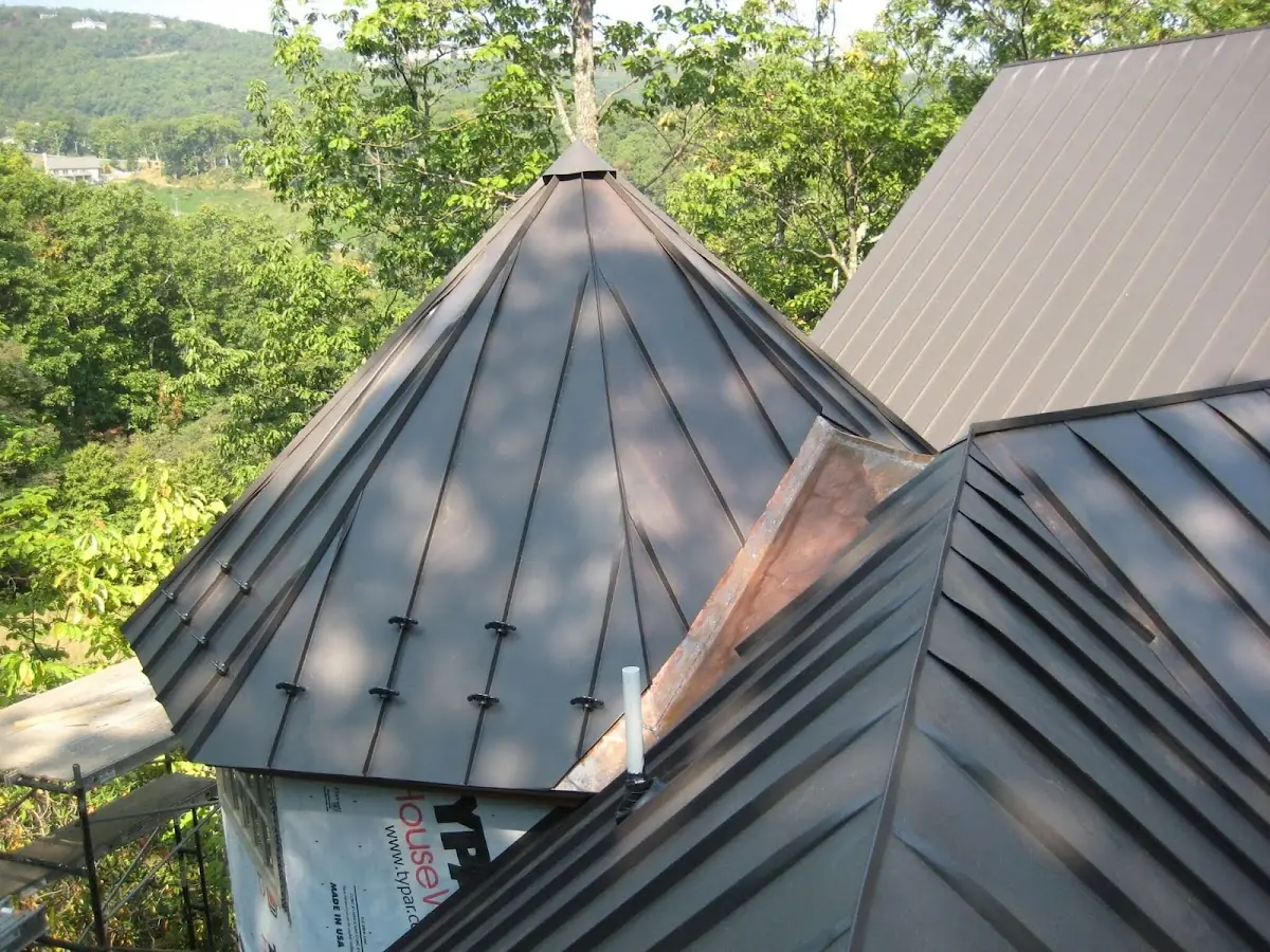 Professional Roof Tarp Installation by Craftsman Roofing in Rescue